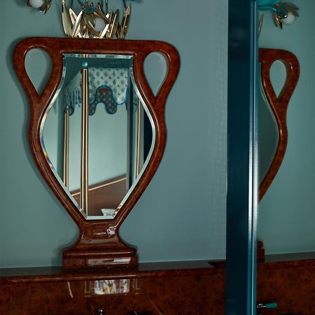 Ulysses, An Ash Hotel Baltimore Bagian luar foto