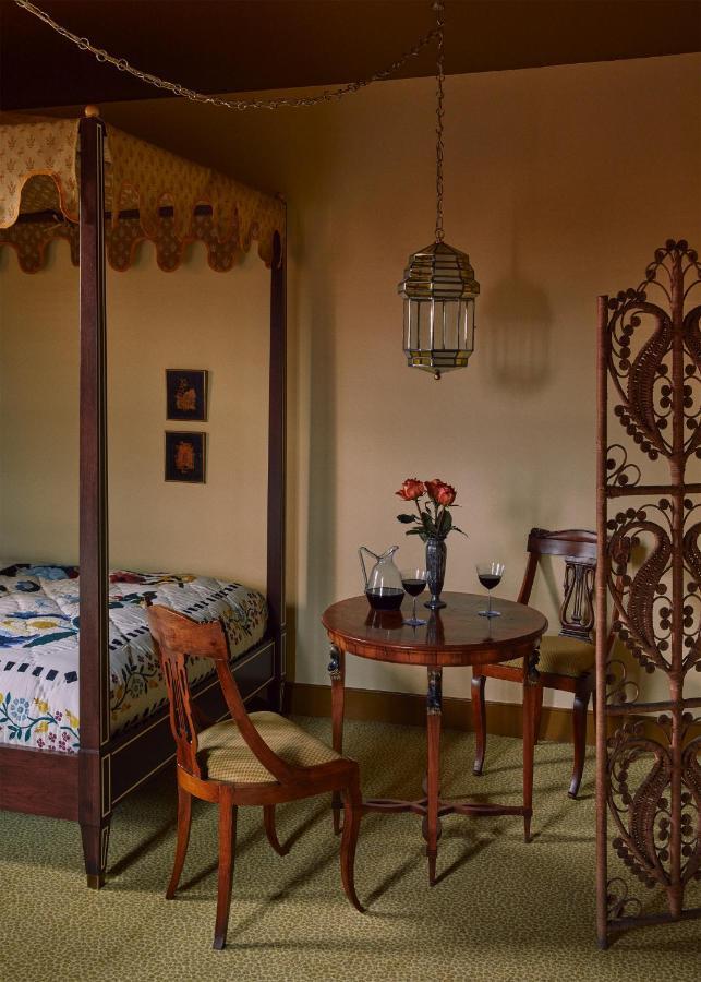 Ulysses, An Ash Hotel Baltimore Bagian luar foto